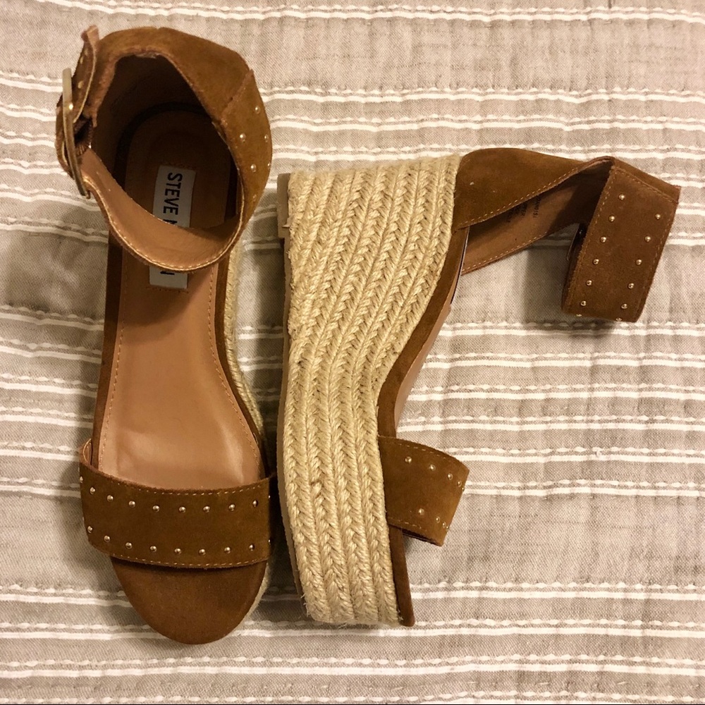 Steve Madden Studded Wedges